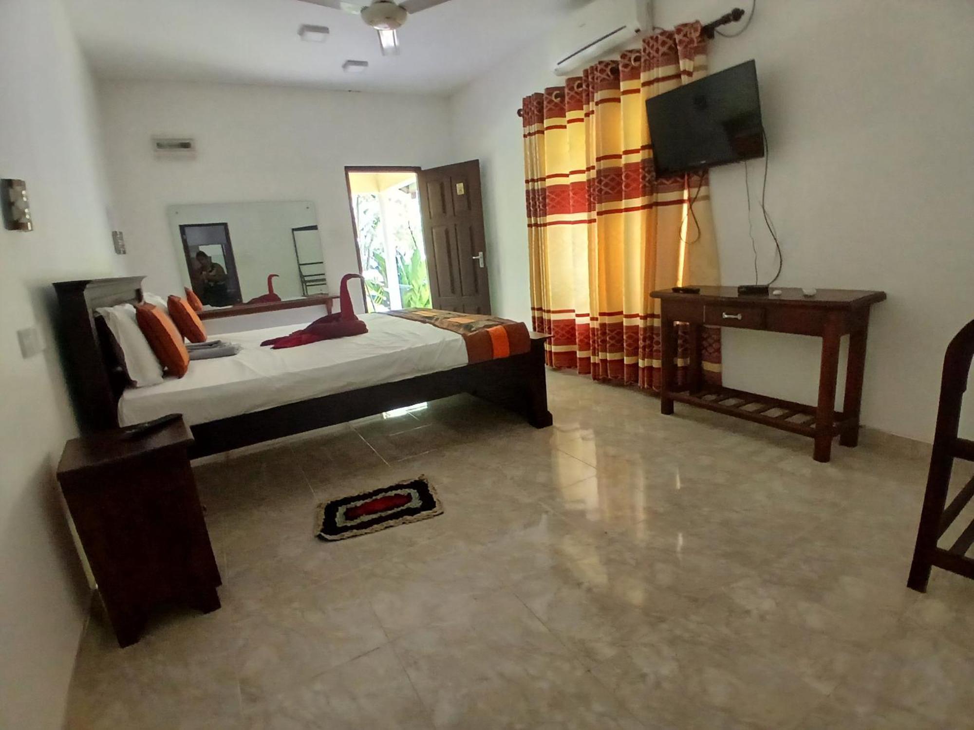 Hotel Tree Garden Wilpaththu Nochchiyagma Anuradhapura Nochchiyagama Buitenkant foto